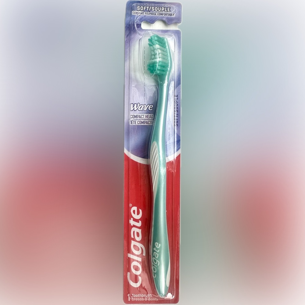 Colgate Soft Bristle Comfort Fit Wave Compact Toothbrush | NEW + UNOPENED